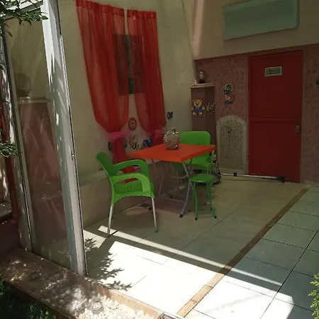 Apartment Sweet *